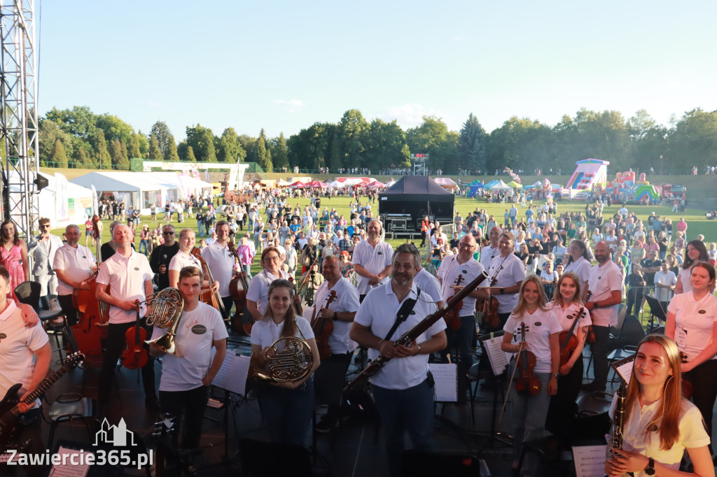 Fotorelacja II: 110 lat Miasta Zawiercie - The Unity  i Orkiestra Filharmonii Jurajskiej