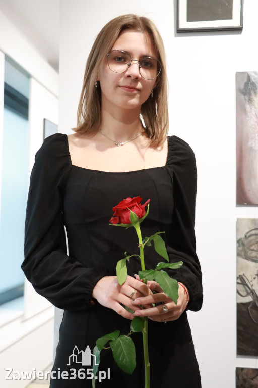 Fotorelacja: Wernisaż wystawy ArtStart w MOK Zawiercie