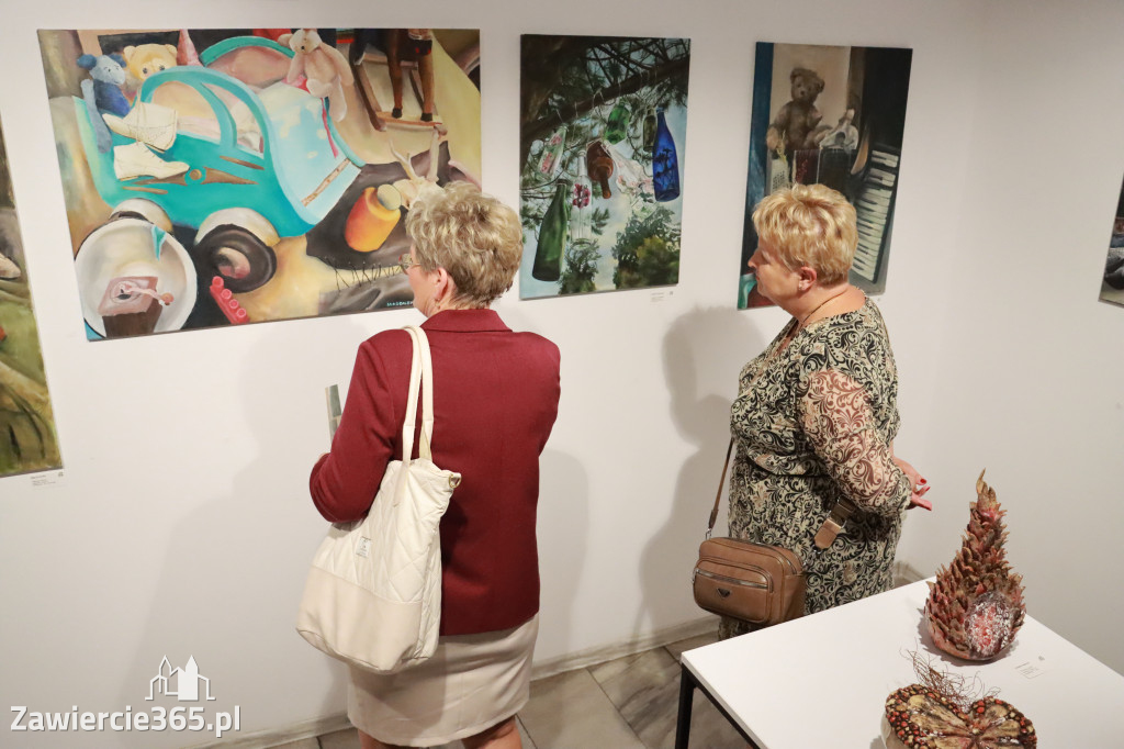 Fotorelacja: Wernisaż wystawy ArtStart w MOK Zawiercie