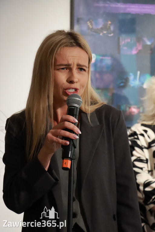 Fotorelacja: Wernisaż wystawy ArtStart w MOK Zawiercie