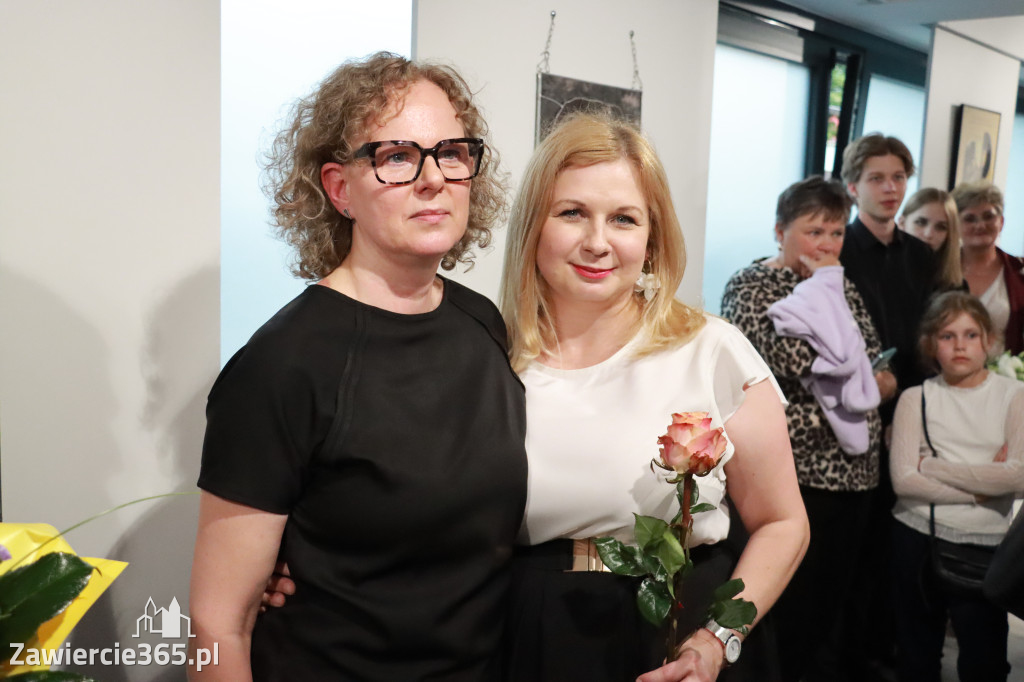 Fotorelacja: Wernisaż wystawy ArtStart w MOK Zawiercie