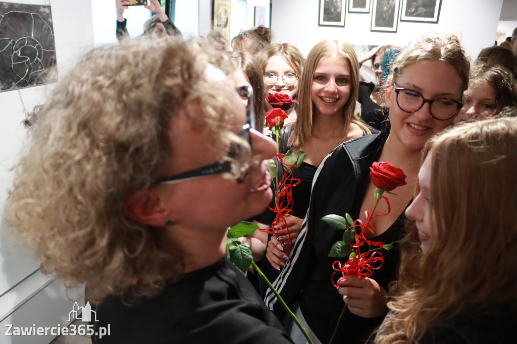 Fotorelacja: Wernisaż wystawy ArtStart w MOK Zawiercie
