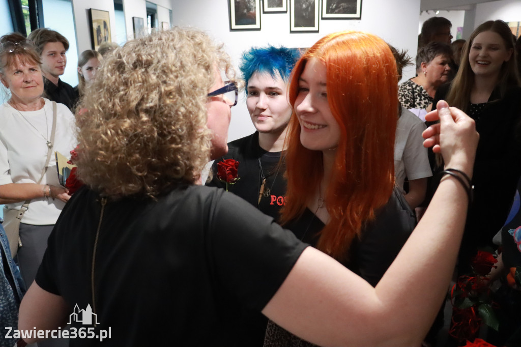 Fotorelacja: Wernisaż wystawy ArtStart w MOK Zawiercie