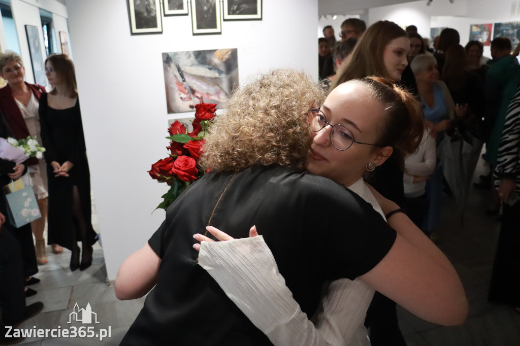 Fotorelacja: Wernisaż wystawy ArtStart w MOK Zawiercie