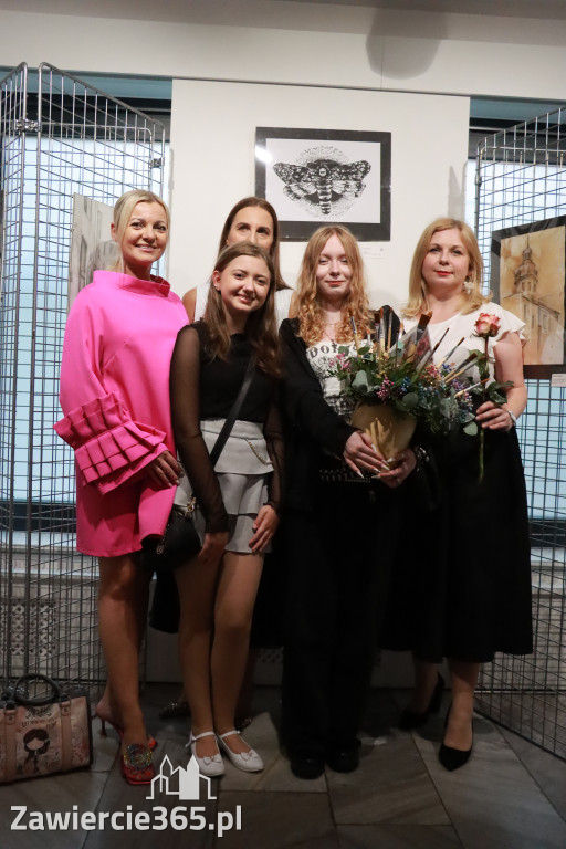 Fotorelacja: Wernisaż wystawy ArtStart w MOK Zawiercie