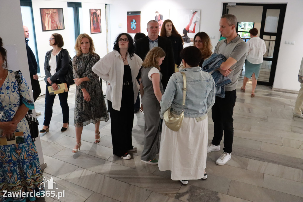 Fotorelacja: Wernisaż wystawy ArtStart w MOK Zawiercie