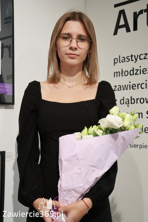 Fotorelacja: Wernisaż wystawy ArtStart w MOK Zawiercie
