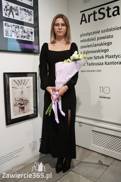 Fotorelacja: Wernisaż wystawy ArtStart w MOK Zawiercie