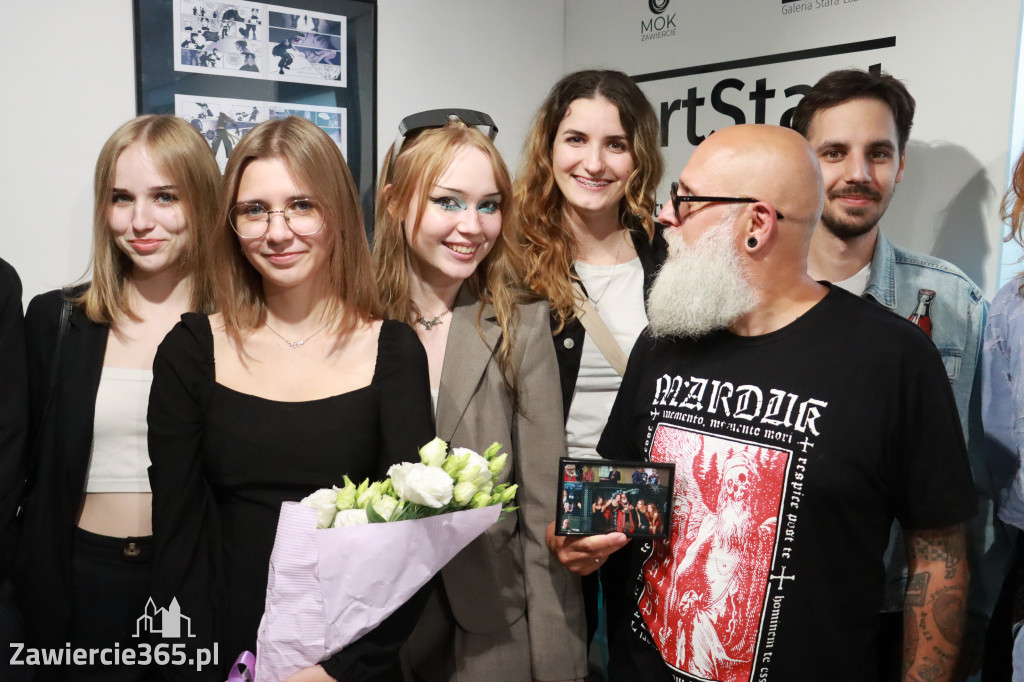 Fotorelacja: Wernisaż wystawy ArtStart w MOK Zawiercie