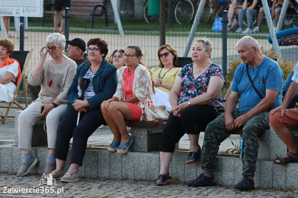 Fotorelacja: Koncertu z Zadęciem w Zawierciu Kromołowie