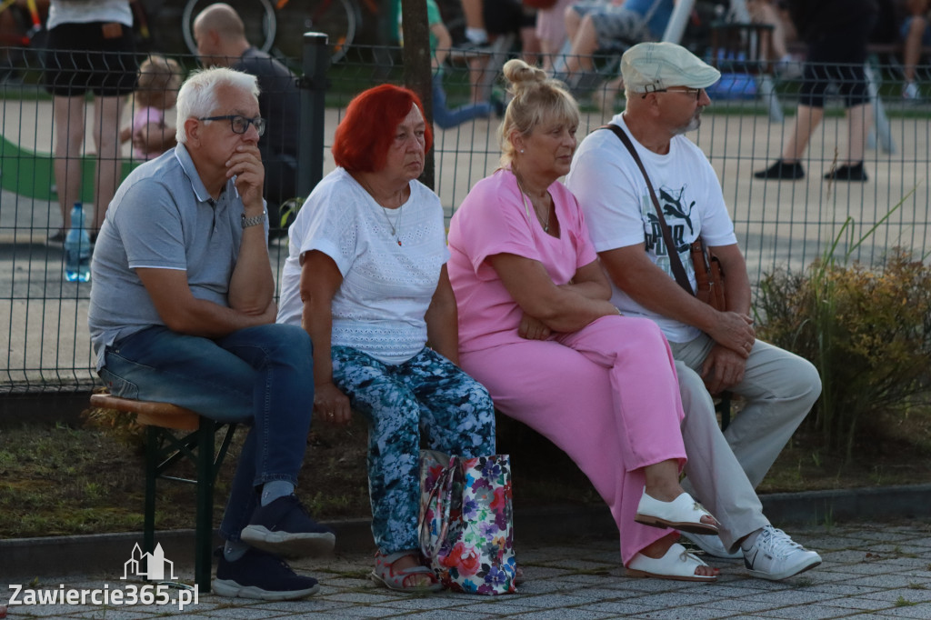 Fotorelacja: Koncertu z Zadęciem w Zawierciu Kromołowie