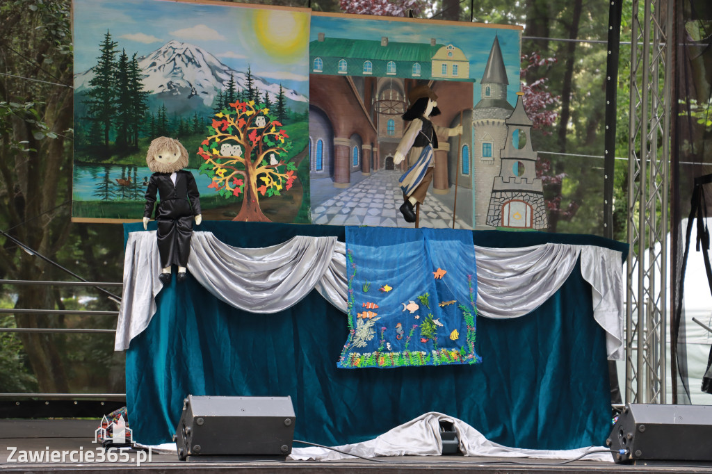 Fotorelacja: Teatr Lalek „Kukiełka” - Lato w Mieście z MOK Zawiercie
