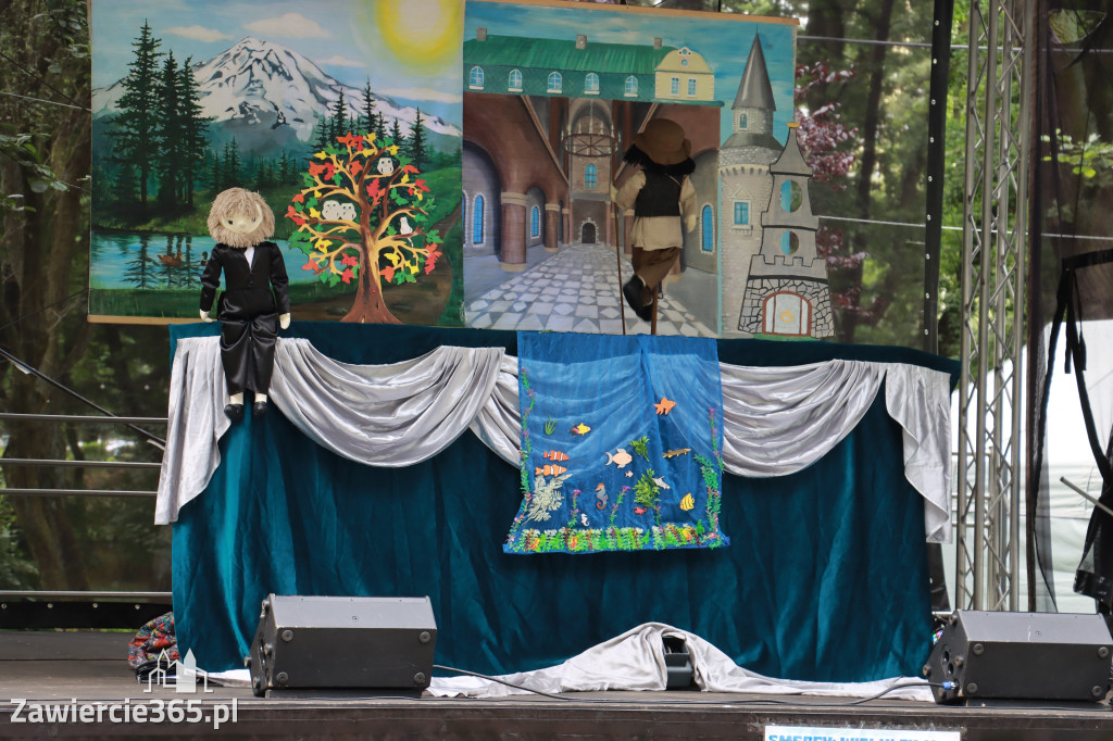 Fotorelacja: Teatr Lalek „Kukiełka” - Lato w Mieście z MOK Zawiercie