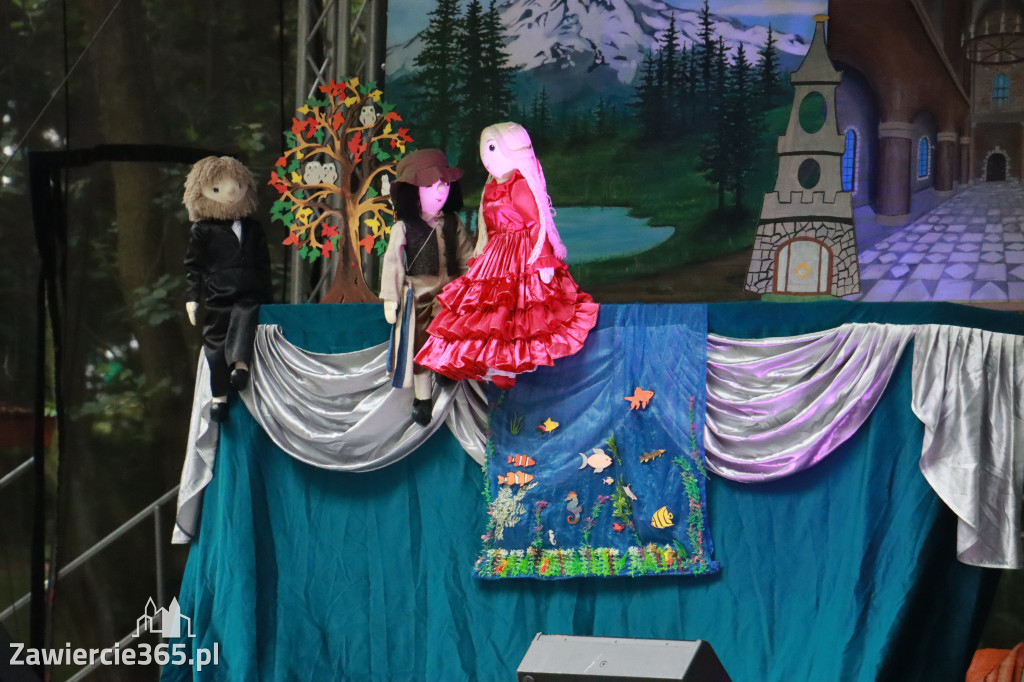 Fotorelacja: Teatr Lalek „Kukiełka” - Lato w Mieście z MOK Zawiercie