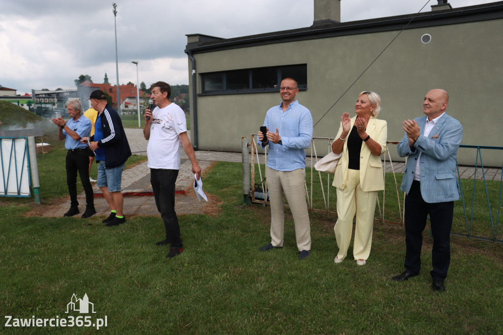Fotorelacja: XXXII Odpustowy Turniej Piłki Nożnej Oldbojów w Zawierciu Kromołowie