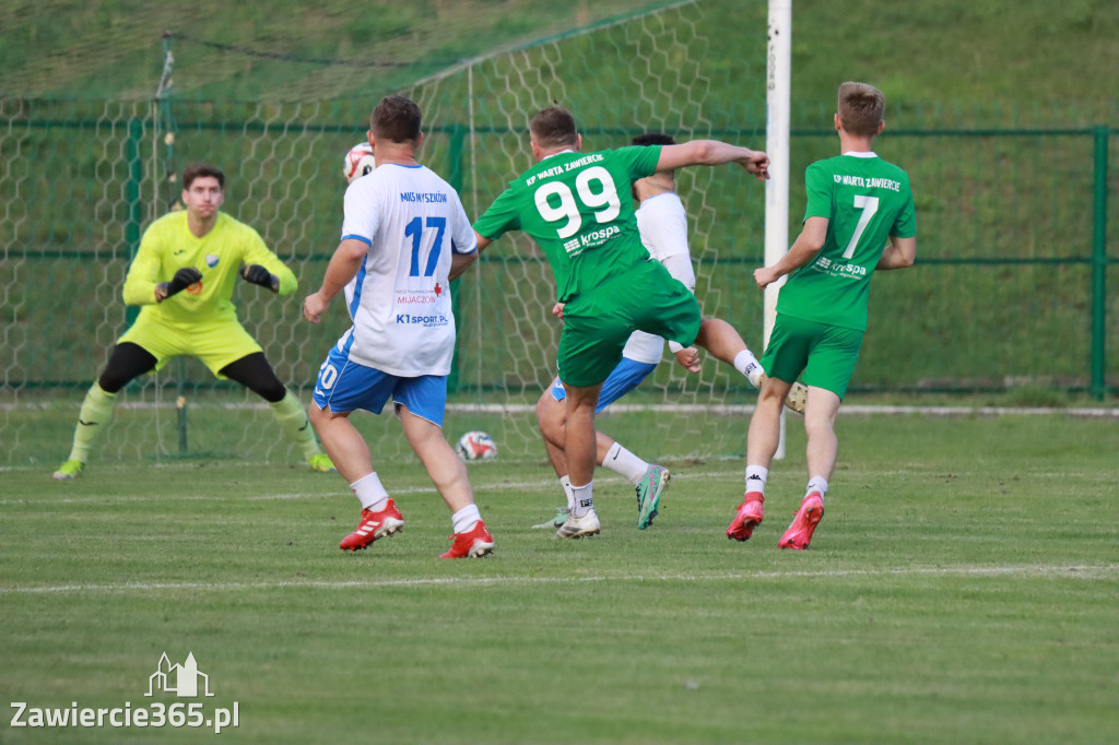 Warta Zawiercie odniosła skromne, ale zasłużone zwycięstwo 1:0 nad MKS Myszków