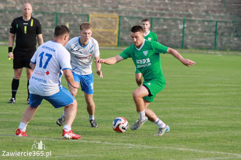 Warta Zawiercie odniosła skromne, ale zasłużone zwycięstwo 1:0 nad MKS Myszków