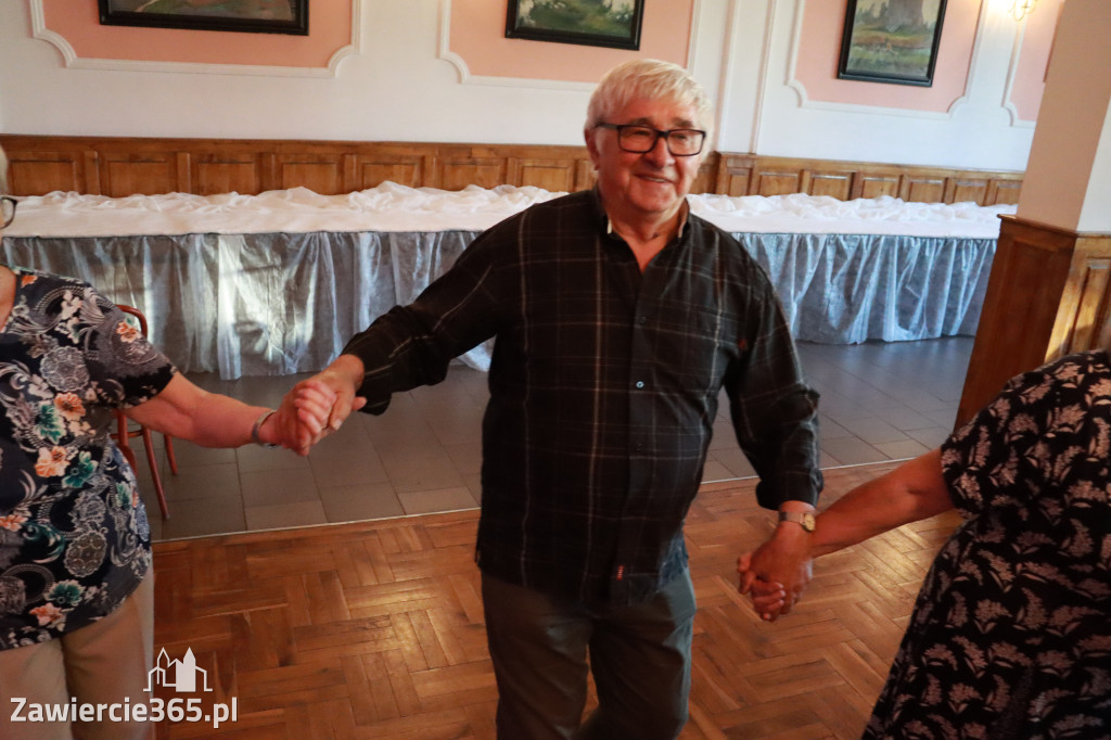 Fotorelacja: Pałacykowy Fajf - roztańczony czwartek w Kromołowie
