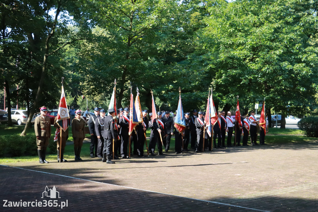 Fotorelacja: Obchody Święta Wojska Polskiego w Zawierciu.