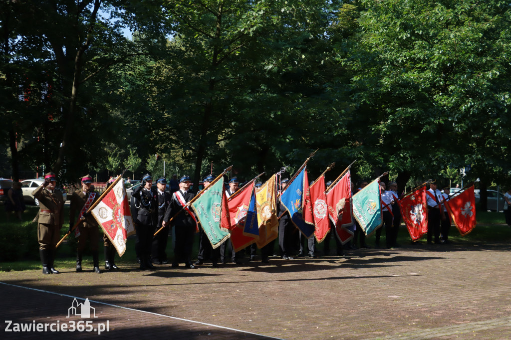 Fotorelacja: Obchody Święta Wojska Polskiego w Zawierciu.