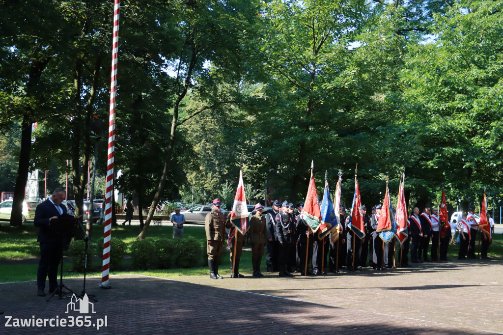 Fotorelacja: Obchody Święta Wojska Polskiego w Zawierciu.