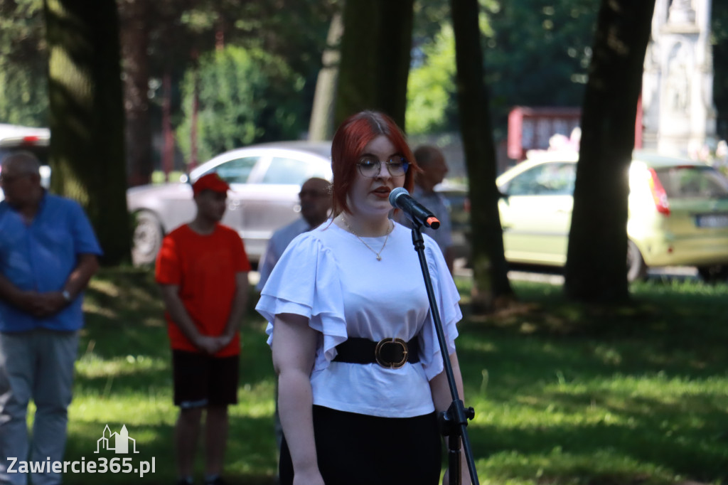 Fotorelacja: Obchody Święta Wojska Polskiego w Zawierciu.