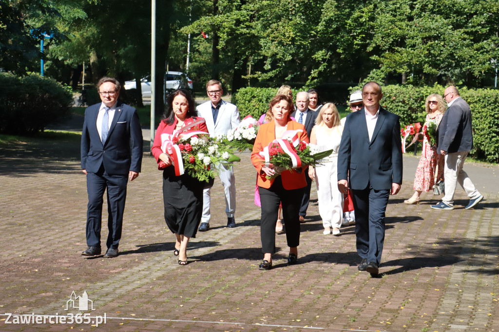 Fotorelacja: Obchody Święta Wojska Polskiego w Zawierciu.