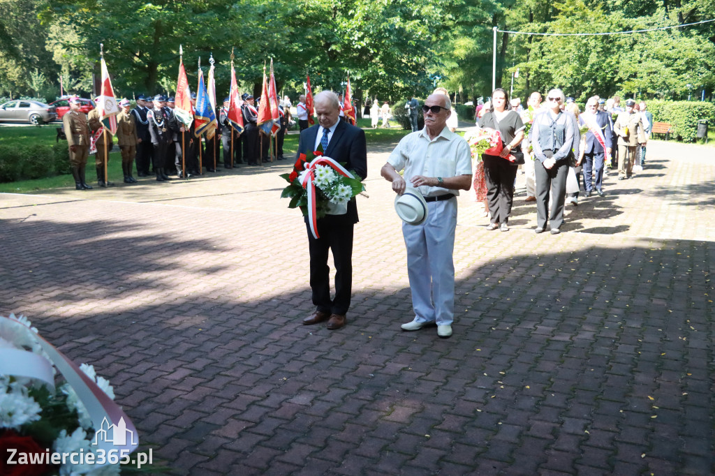 Fotorelacja: Obchody Święta Wojska Polskiego w Zawierciu.