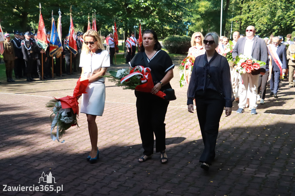 Fotorelacja: Obchody Święta Wojska Polskiego w Zawierciu.