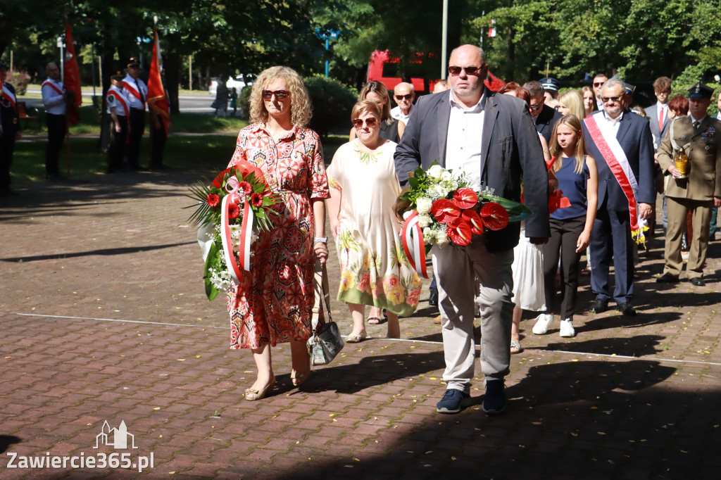 Fotorelacja: Obchody Święta Wojska Polskiego w Zawierciu.