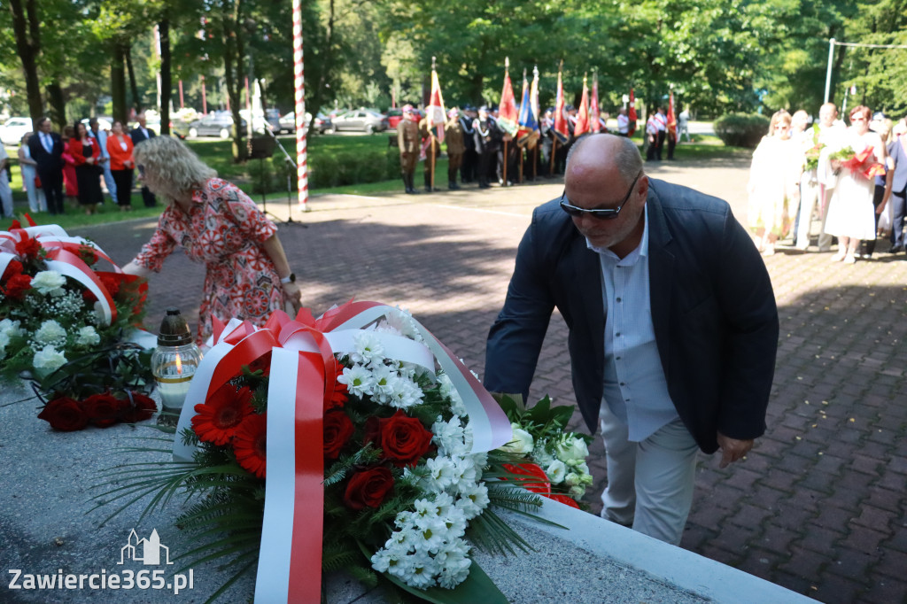 Fotorelacja: Obchody Święta Wojska Polskiego w Zawierciu.