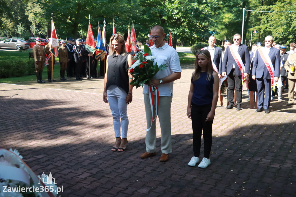 Fotorelacja: Obchody Święta Wojska Polskiego w Zawierciu.