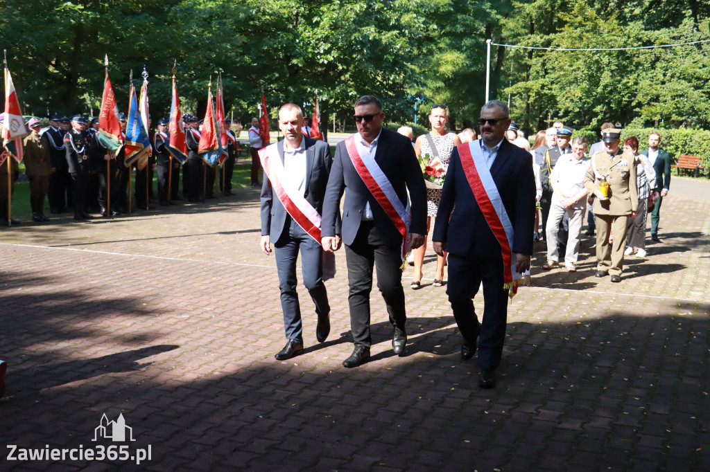 Fotorelacja: Obchody Święta Wojska Polskiego w Zawierciu.
