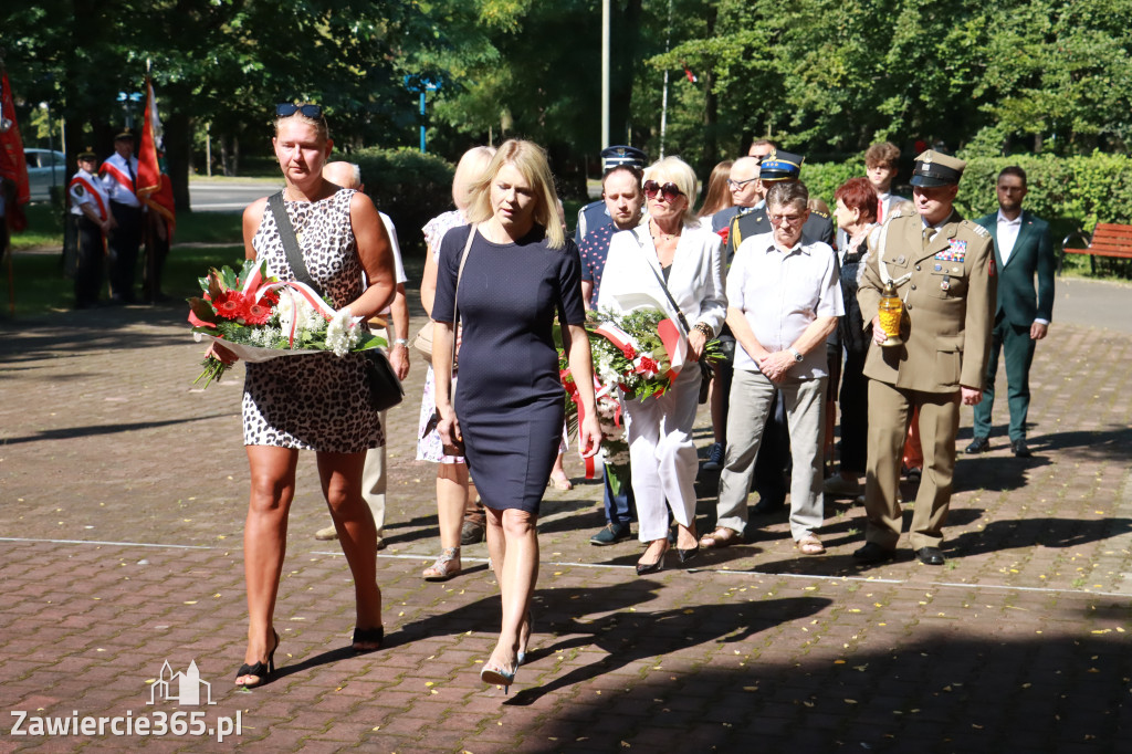 Fotorelacja: Obchody Święta Wojska Polskiego w Zawierciu.