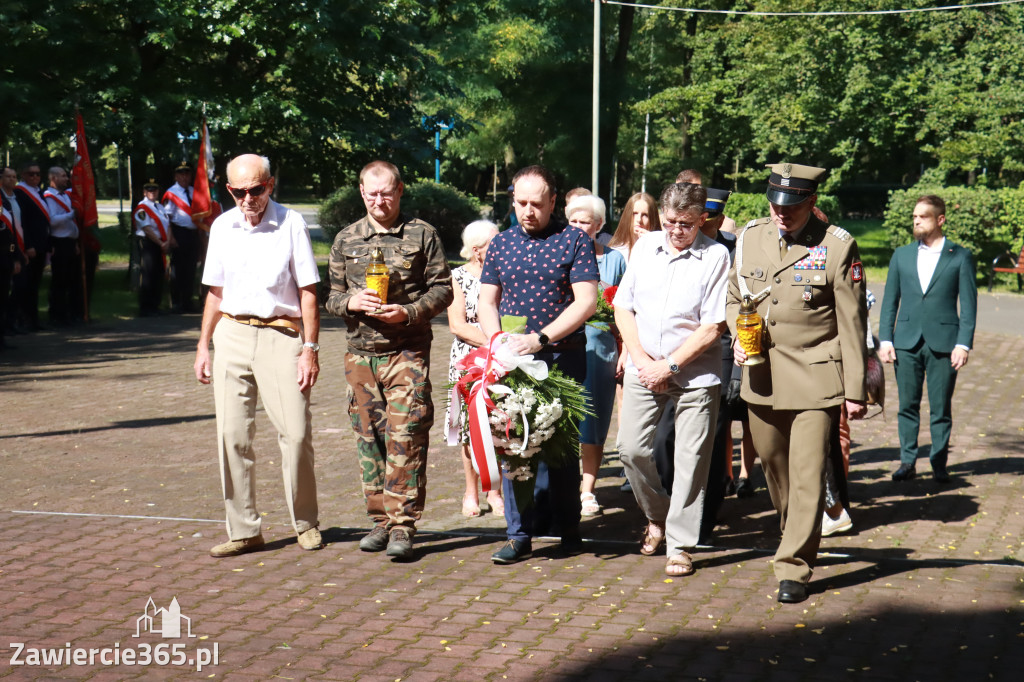 Fotorelacja: Obchody Święta Wojska Polskiego w Zawierciu.
