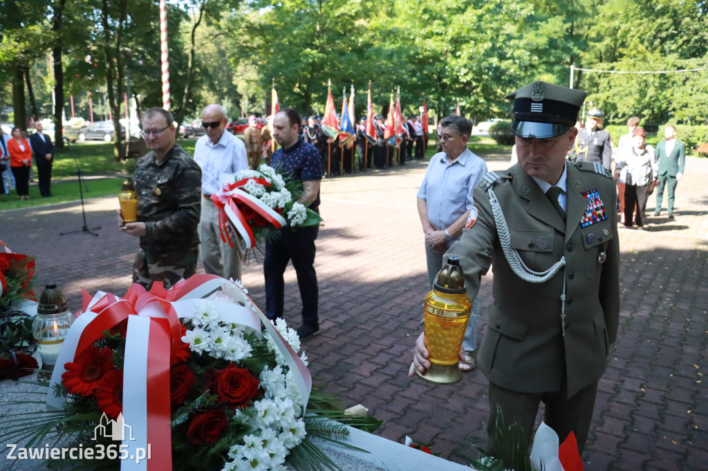 Fotorelacja: Obchody Święta Wojska Polskiego w Zawierciu.