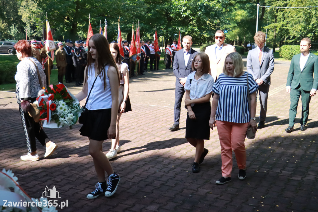 Fotorelacja: Obchody Święta Wojska Polskiego w Zawierciu.