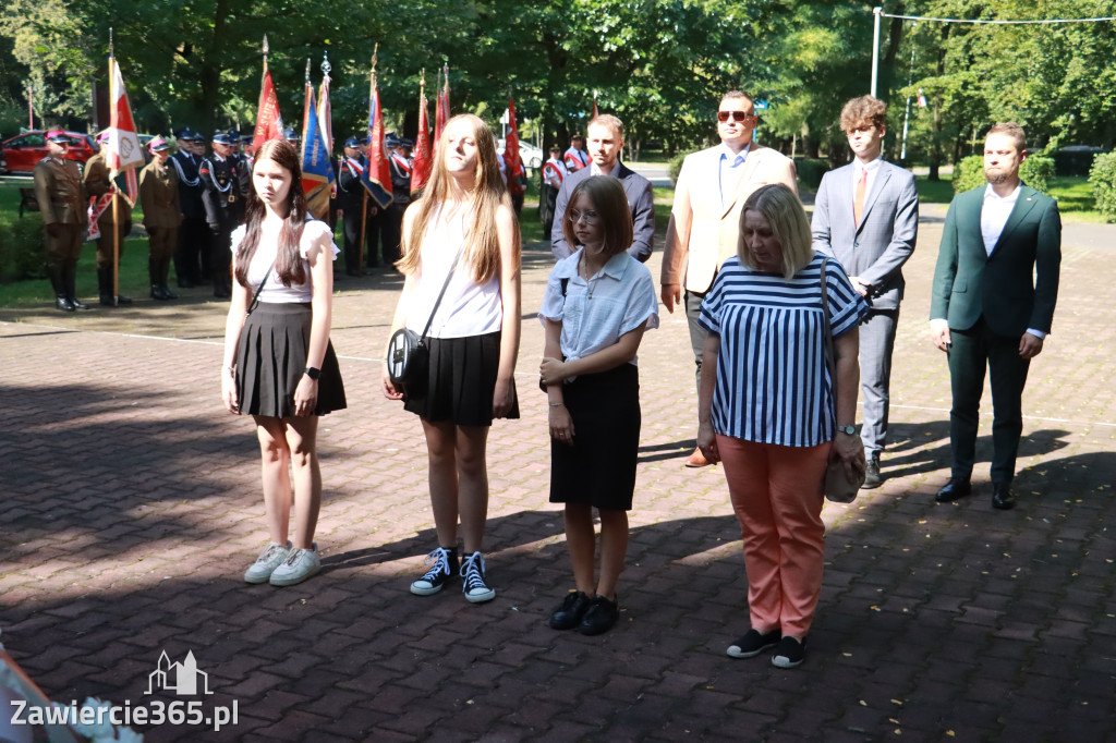 Fotorelacja: Obchody Święta Wojska Polskiego w Zawierciu.