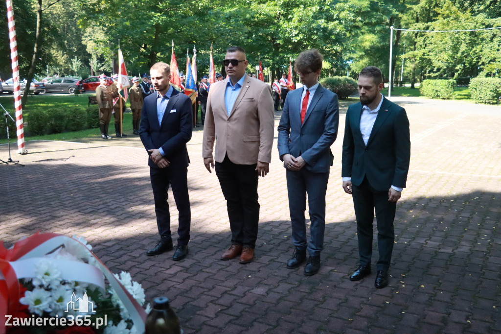Fotorelacja: Obchody Święta Wojska Polskiego w Zawierciu.