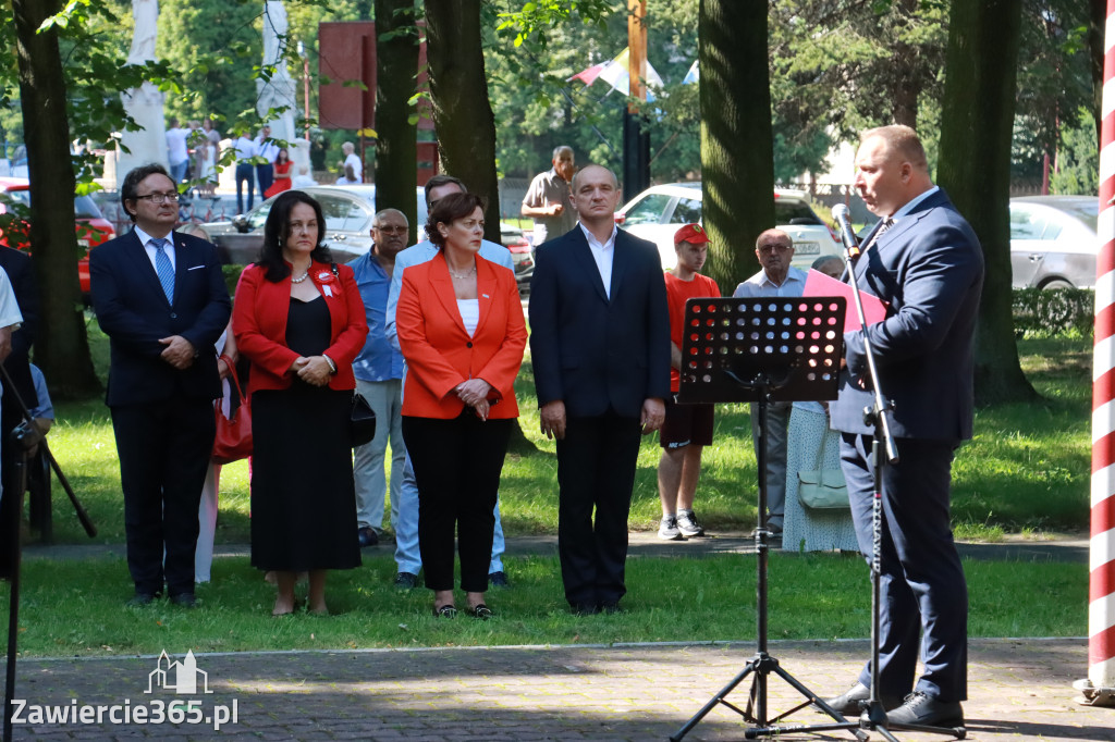 Fotorelacja: Obchody Święta Wojska Polskiego w Zawierciu.