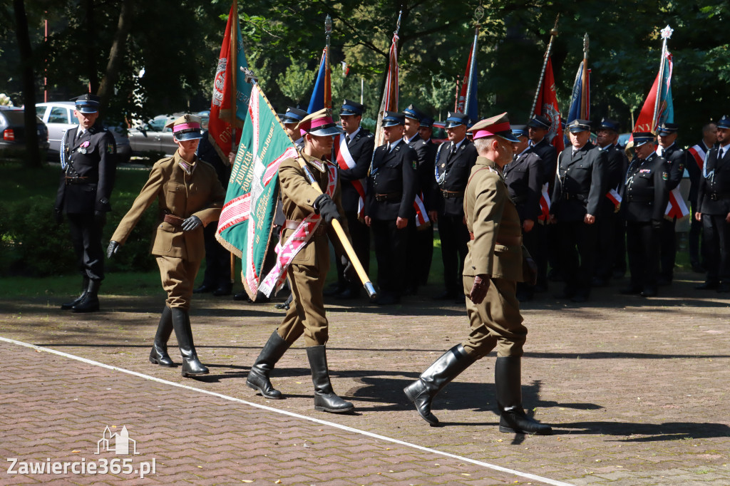 Fotorelacja: Obchody Święta Wojska Polskiego w Zawierciu.