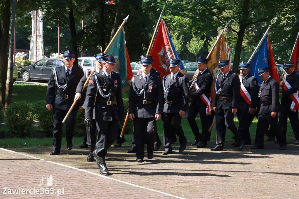 Fotorelacja: Obchody Święta Wojska Polskiego w Zawierciu.