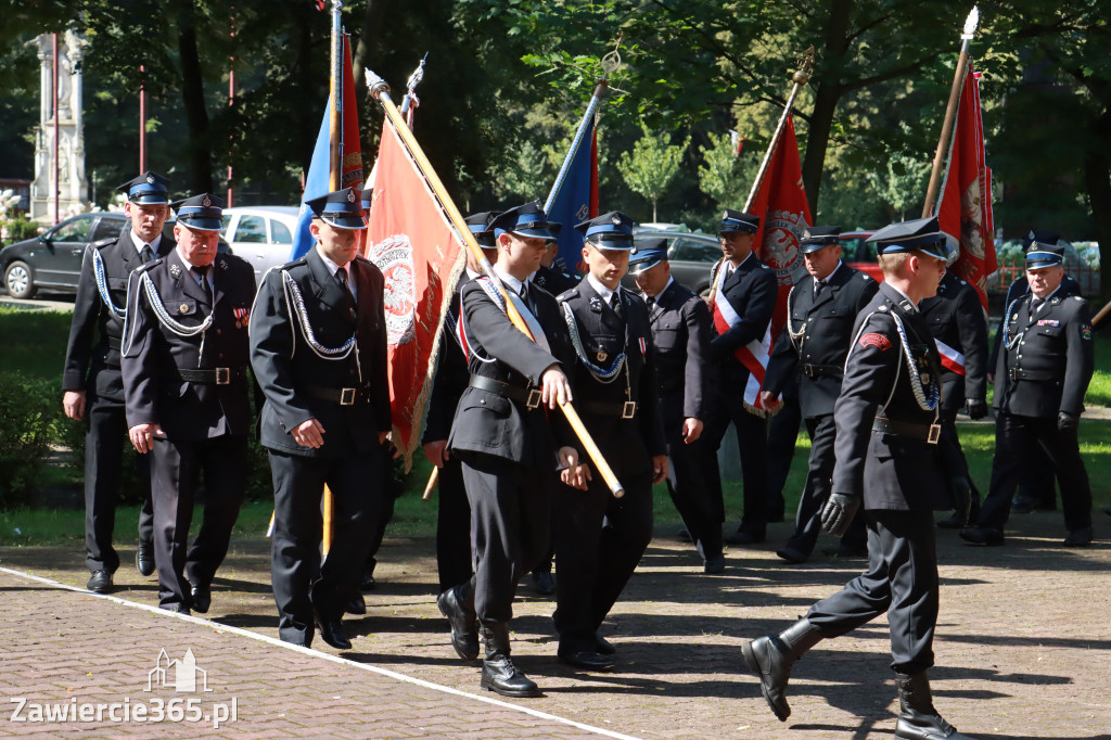 Fotorelacja: Obchody Święta Wojska Polskiego w Zawierciu.