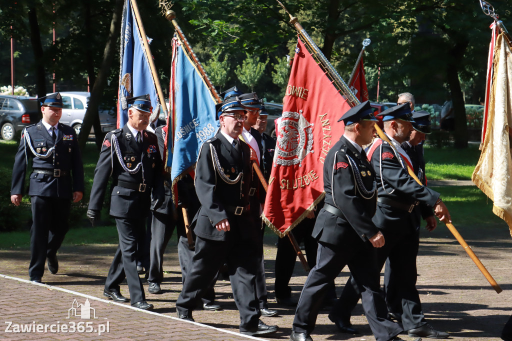 Fotorelacja: Obchody Święta Wojska Polskiego w Zawierciu.