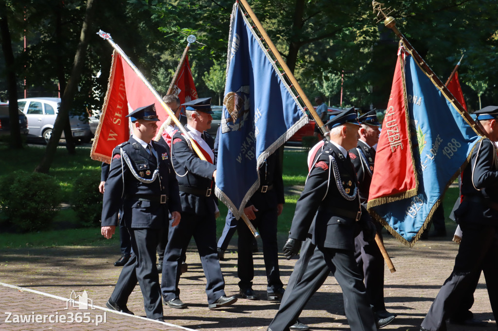 Fotorelacja: Obchody Święta Wojska Polskiego w Zawierciu.