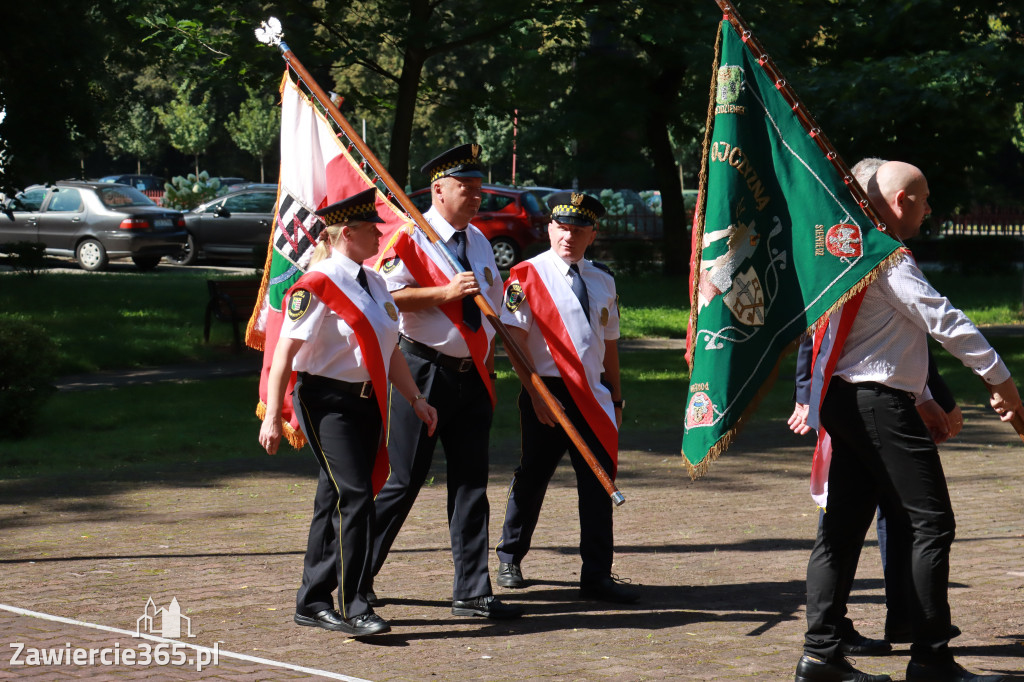 Fotorelacja: Obchody Święta Wojska Polskiego w Zawierciu.
