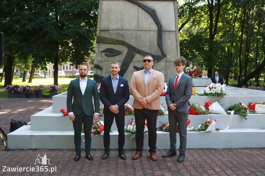 Fotorelacja: Obchody Święta Wojska Polskiego w Zawierciu.