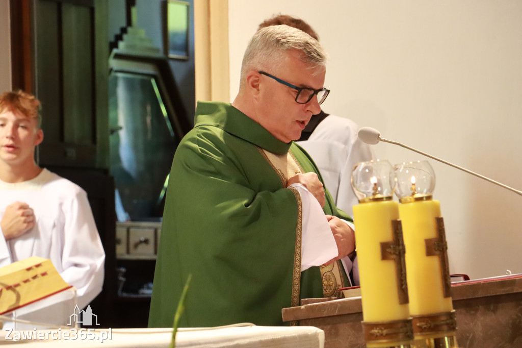 Fotorelacja I: Powiatowe Obchody Święta Wojska Polskiego w Porębie