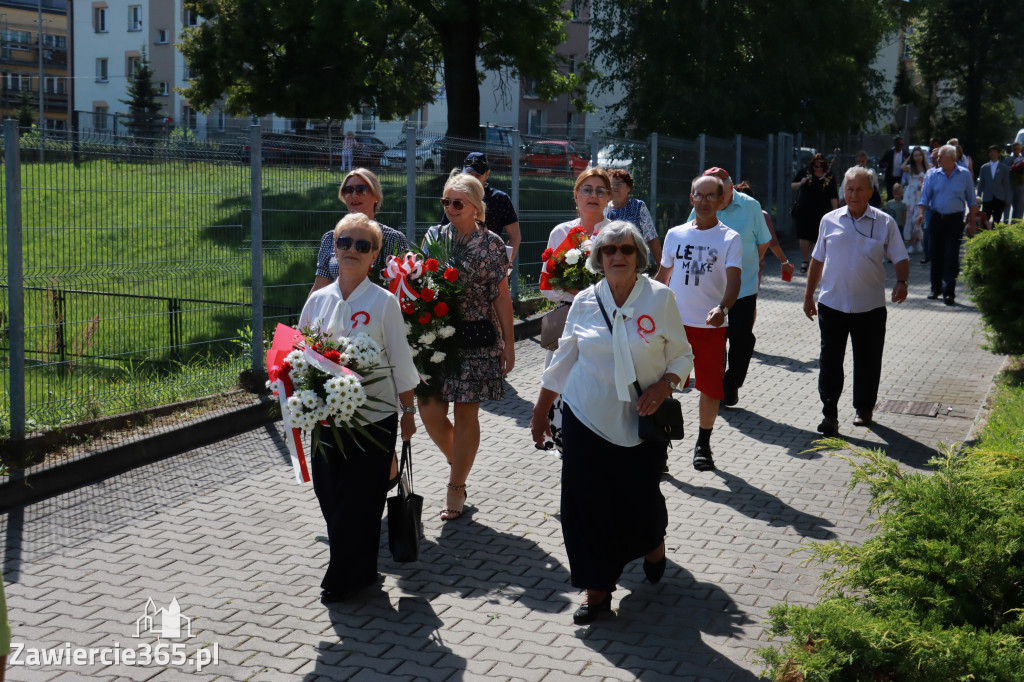 Fotorelacja I: Powiatowe Obchody Święta Wojska Polskiego w Porębie