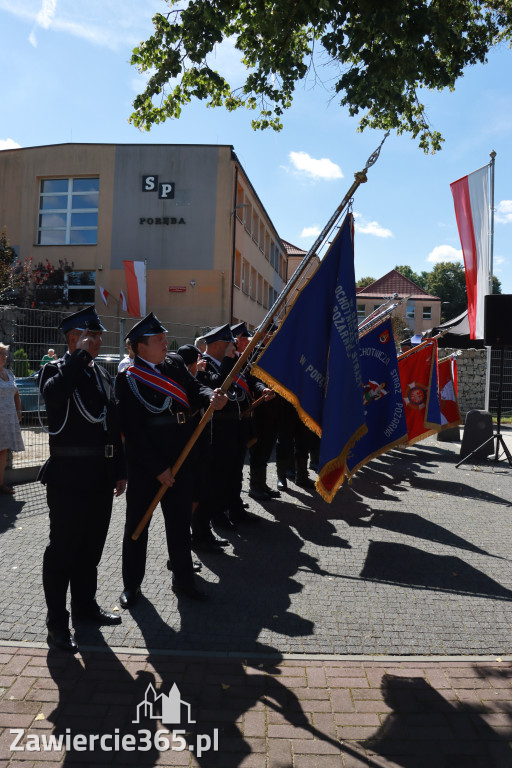 Fotorelacja I: Powiatowe Obchody Święta Wojska Polskiego w Porębie